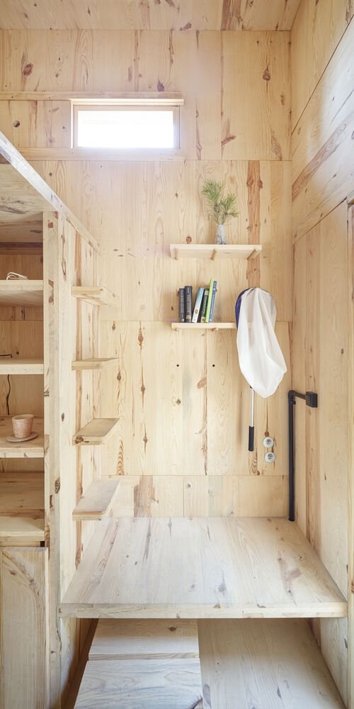 Compact but functionally layered interior.