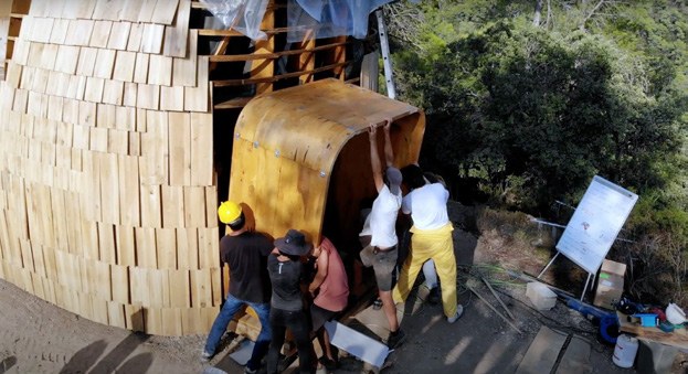 Installing the entry portal.